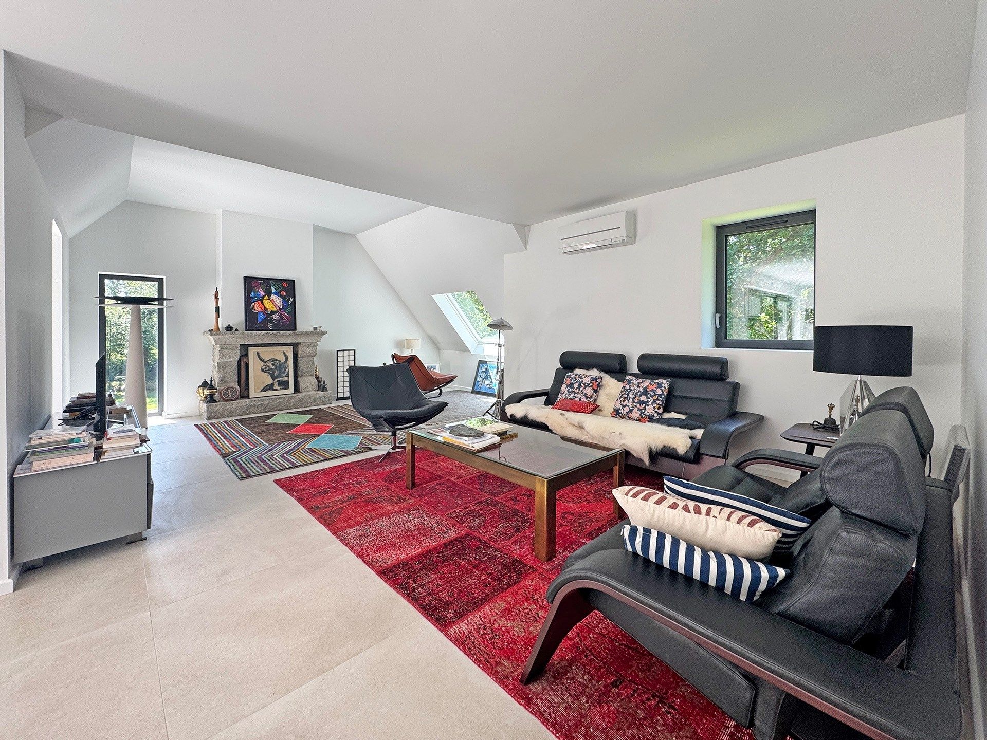luxury house 8 Rooms for sale on BRELES (29810)