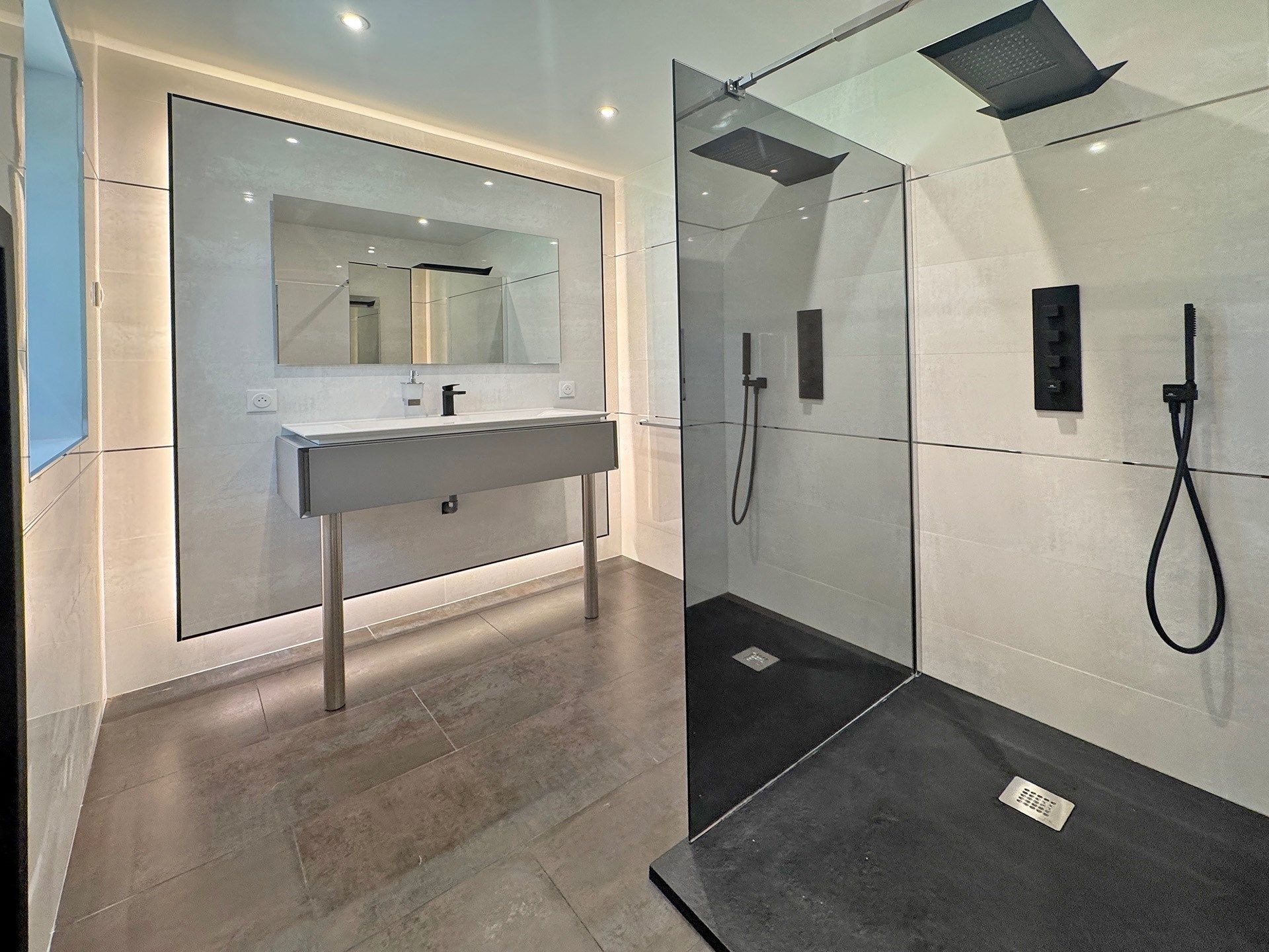 maison de luxe 8 Pièces en vente sur BRELES (29810)