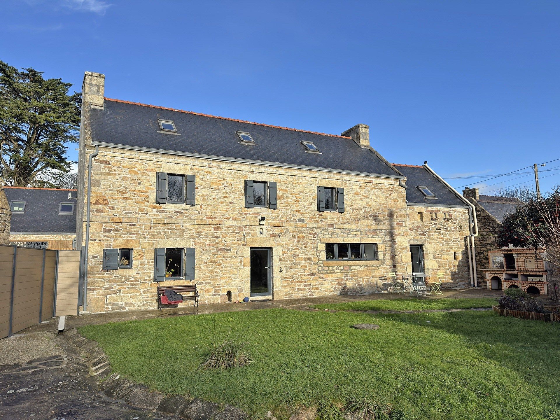 maison de luxe 10 Pièces en vente sur PLOUHINEC (29780)