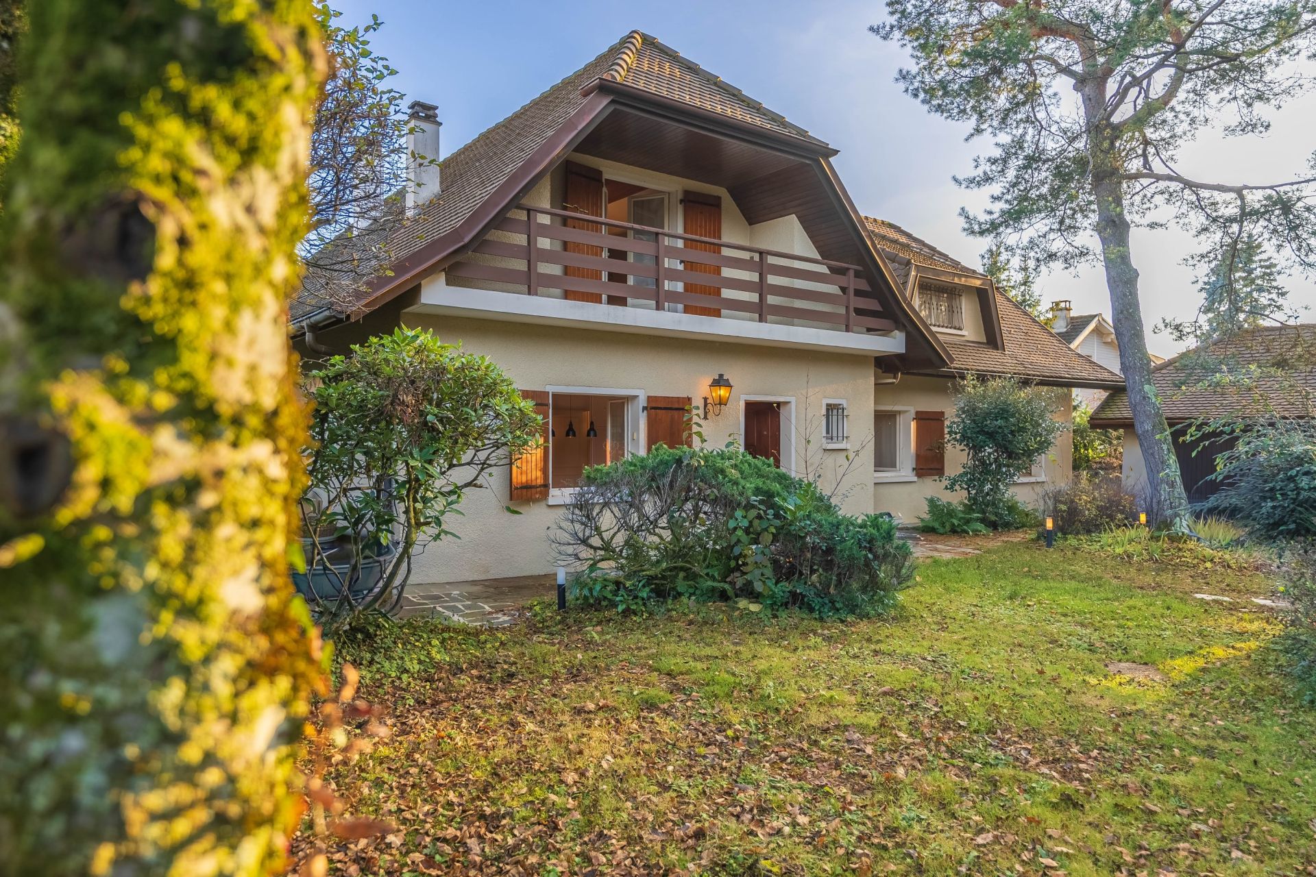 maison de luxe 8 Pièces en vente sur DIVONNE LES BAINS (01220)