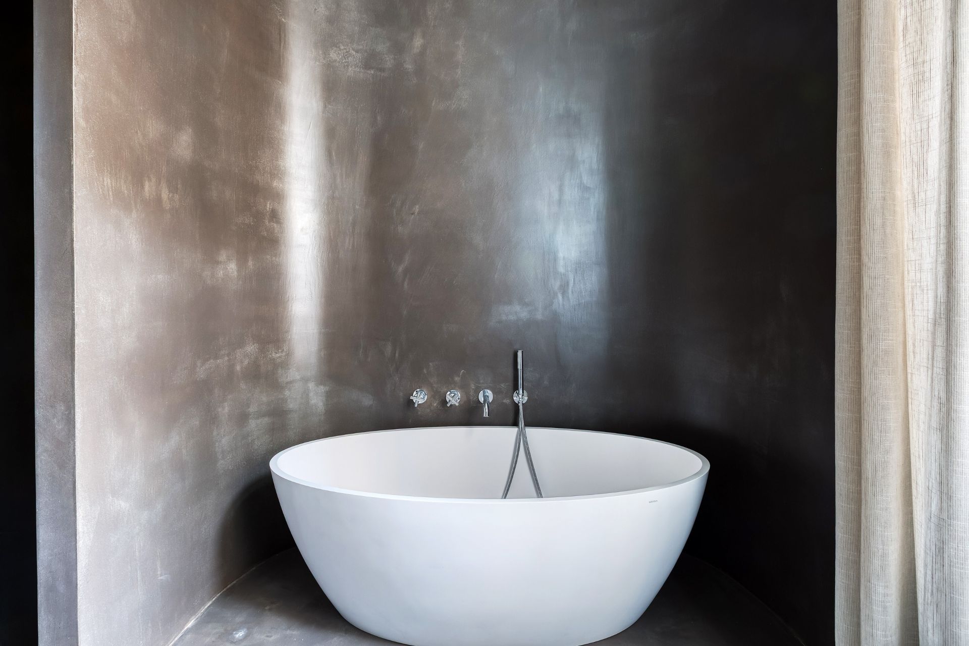 luxury apartment 5 Rooms for sale on PARIS (75007)