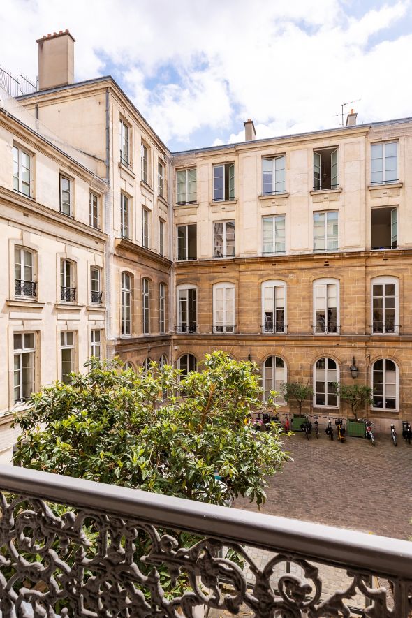 Sale Luxury apartment Paris 7 5&nbsp;Rooms 182&nbsp;m²