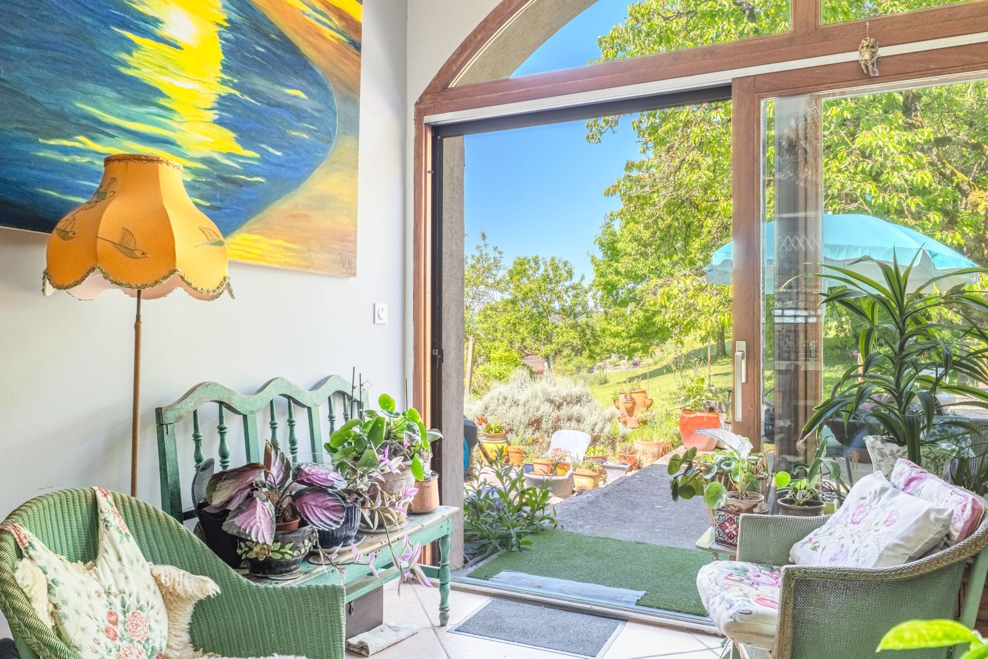 luxury house 8 Rooms for sale on MORESTEL (38510)