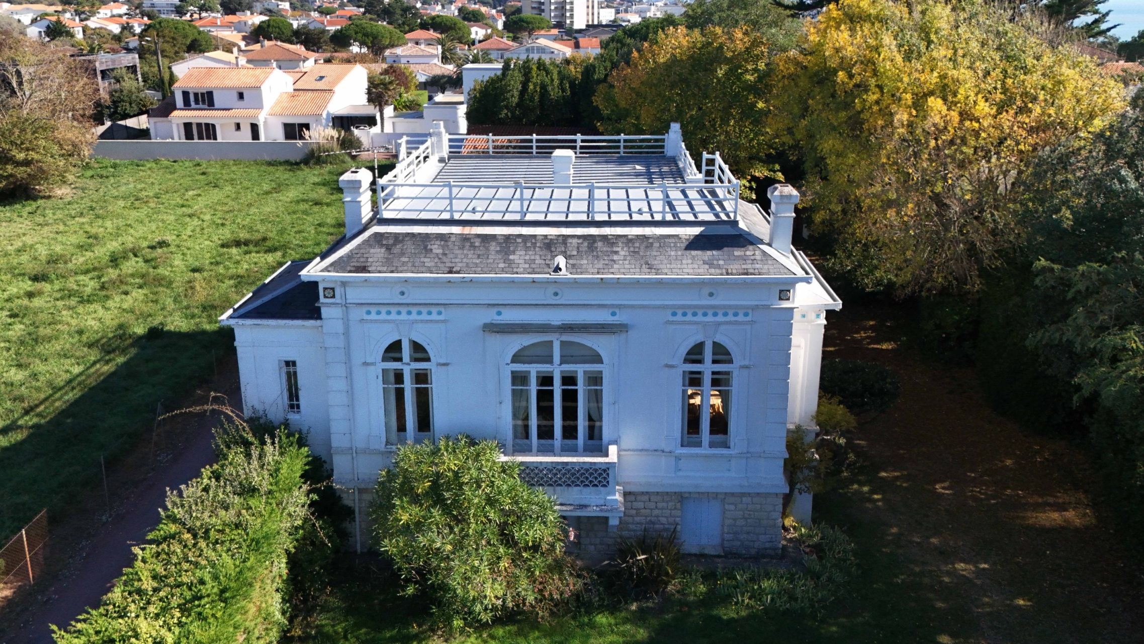 villa de luxe 8 Pièces en vente sur VAUX SUR MER (17640)