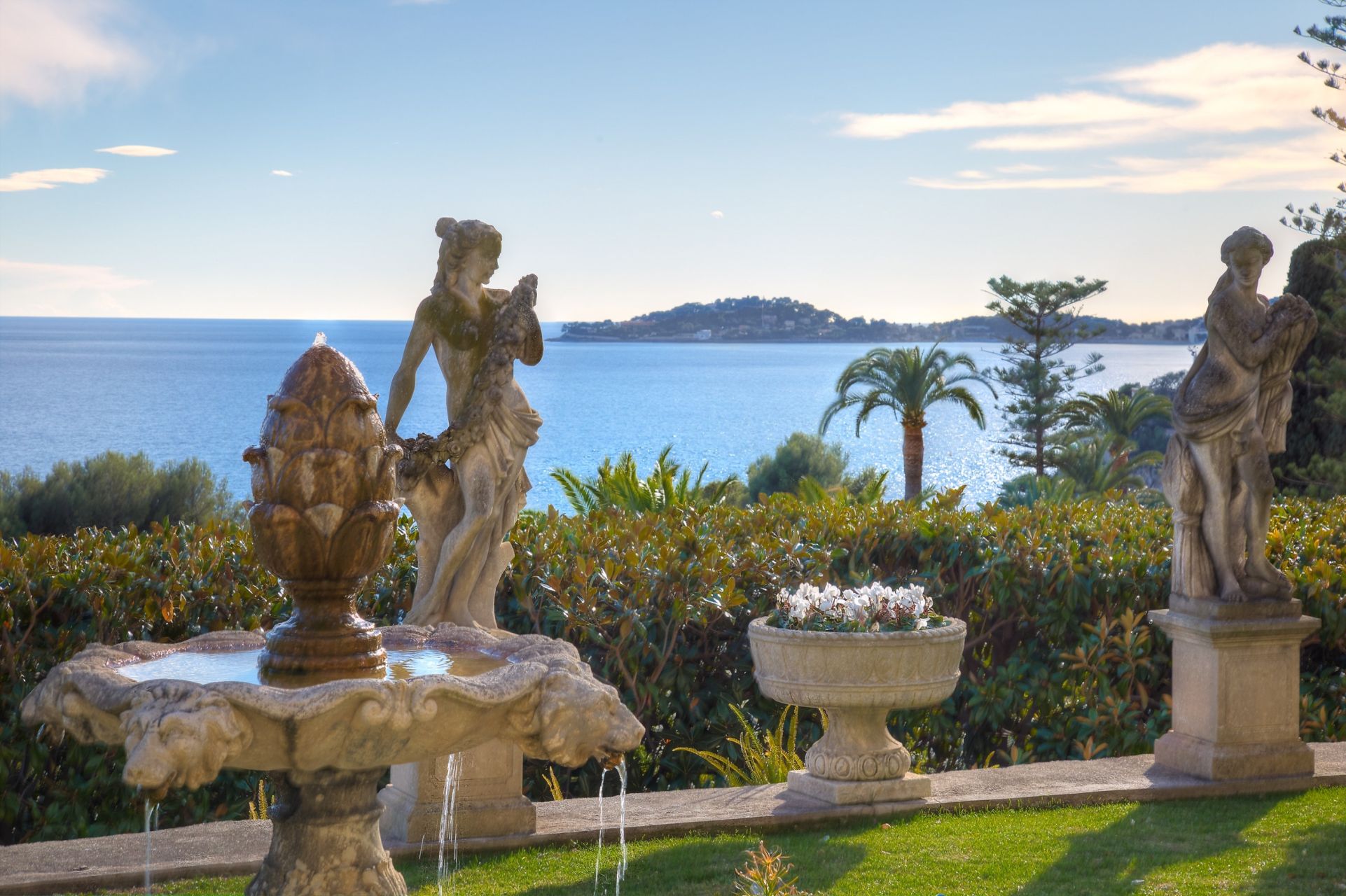 maison de maître 10 Pièces en vente sur EZE (06360)