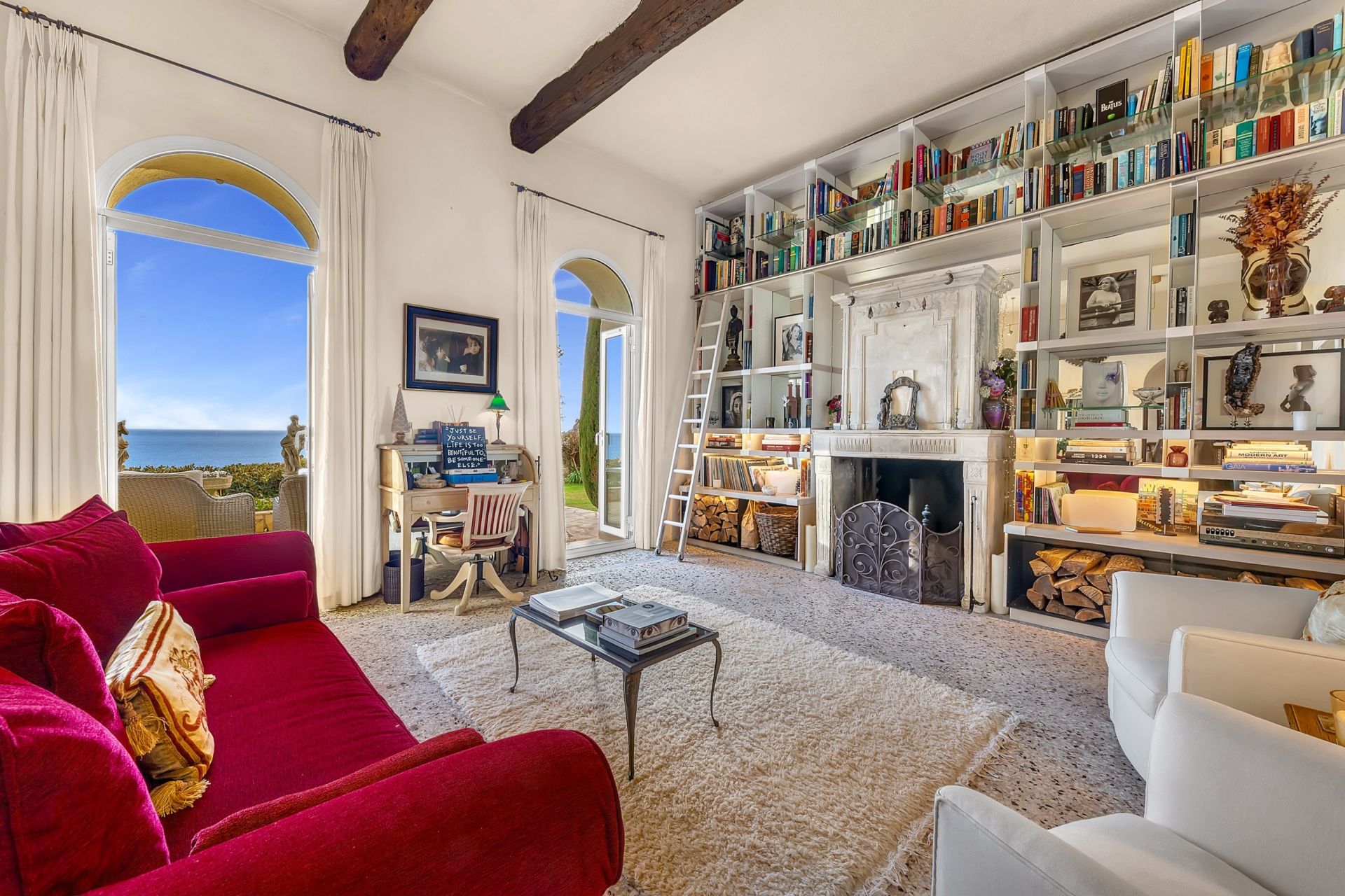 maison de maître 10 Pièces en vente sur EZE (06360)