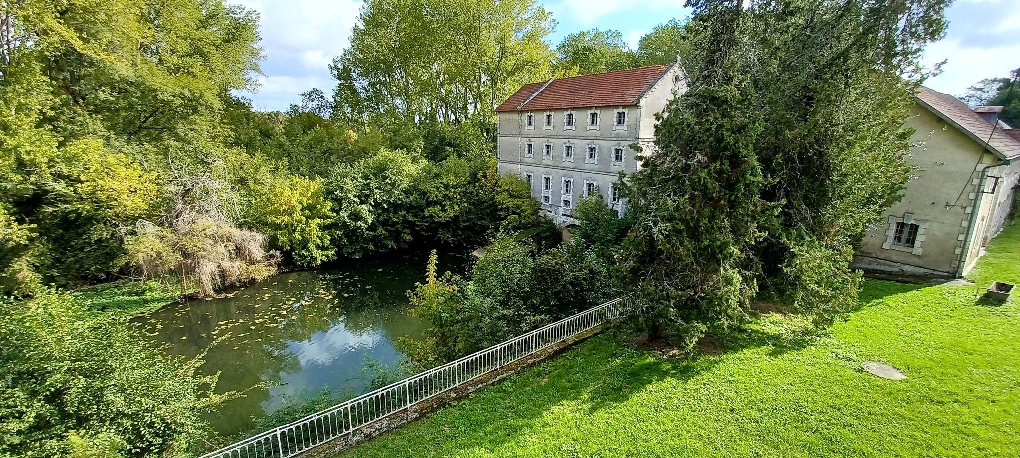 maison de luxe 17 Pièces en vente sur MUSSIDAN (24400)