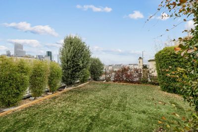Sale Luxury apartment Neuilly-sur-Seine 5&nbsp;Rooms 125&nbsp;m²