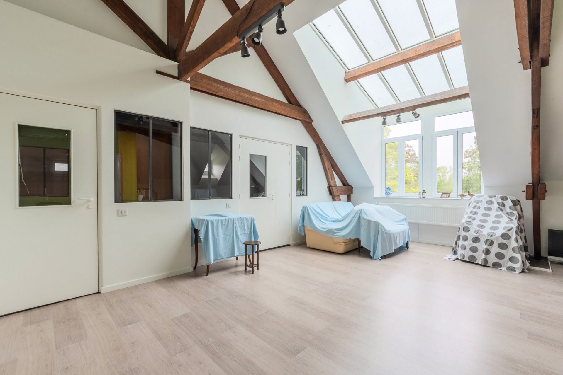 maison de luxe 10 Pièces en vente sur SAILLY SUR LA LYS (62840)