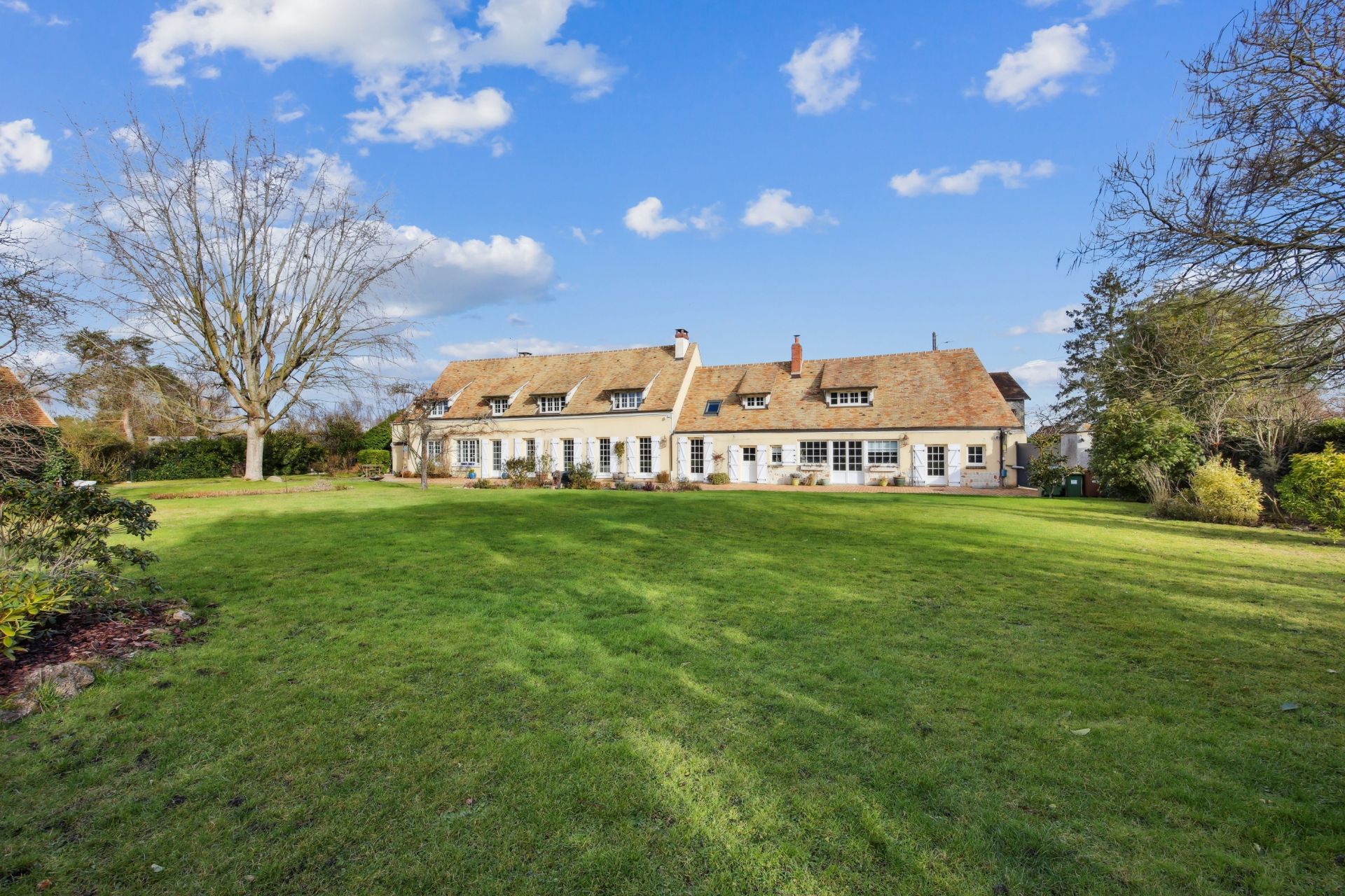 maison de luxe 9 Pièces en vente sur ORGERUS (78910)