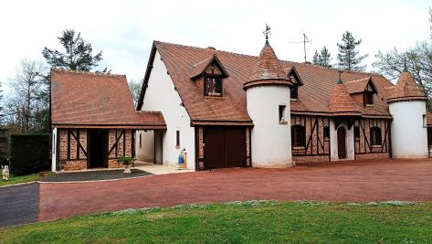 Vente Maison de luxe La Ferté-Saint-Cyr 10&nbsp;Pièces 343&nbsp;m²