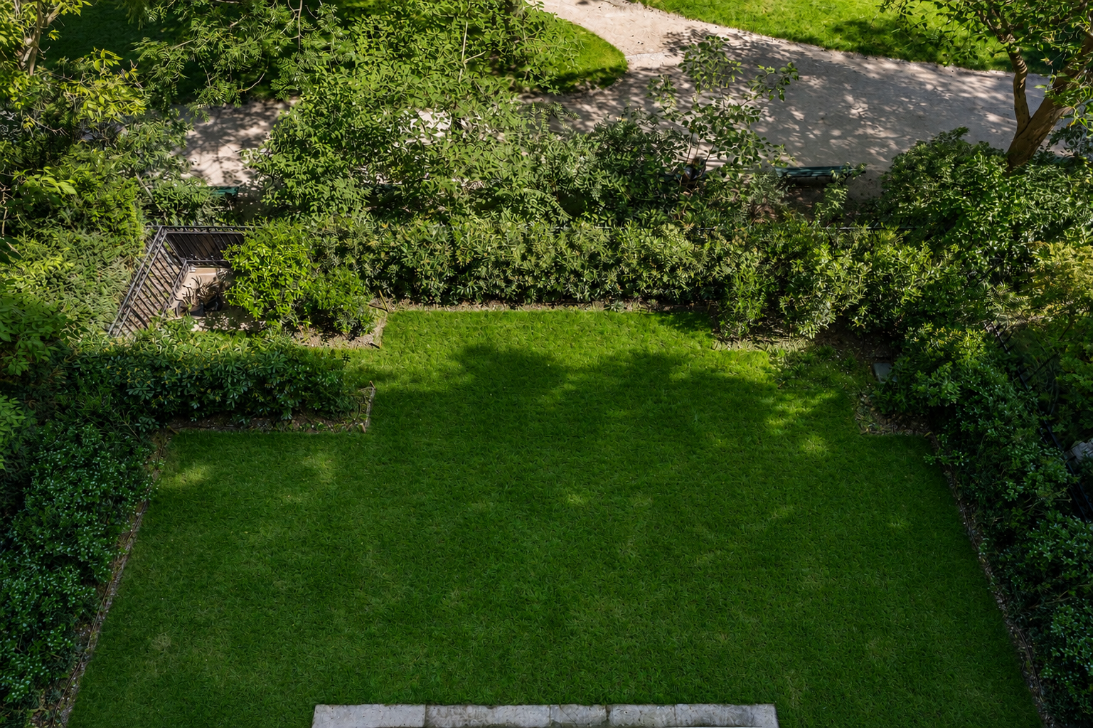 mansion (hôtel particulier) 20 Rooms for sale on PARIS (75008)