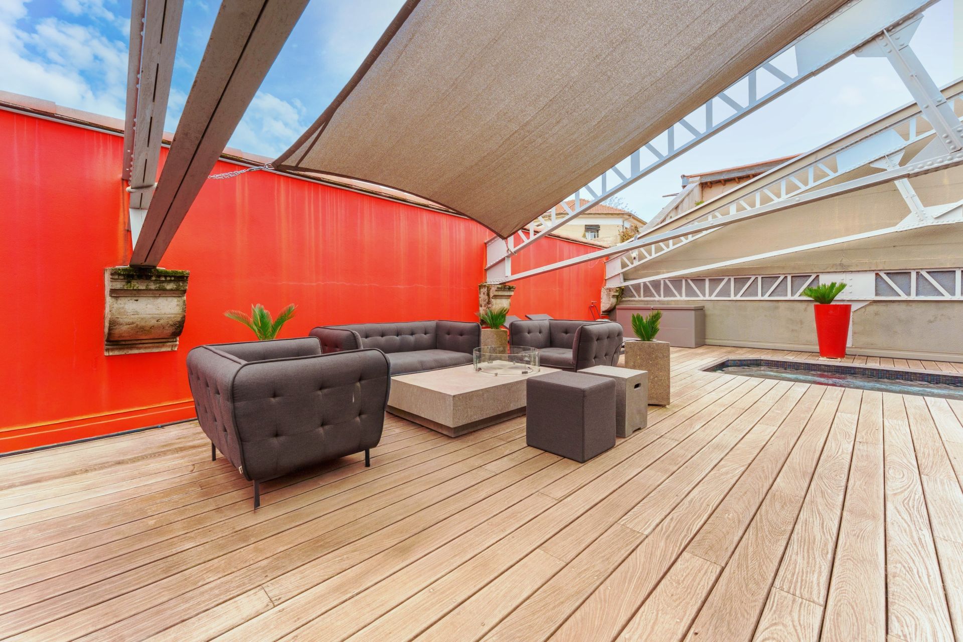 luxury triplex 5 Rooms for sale on MONTPELLIER (34000)