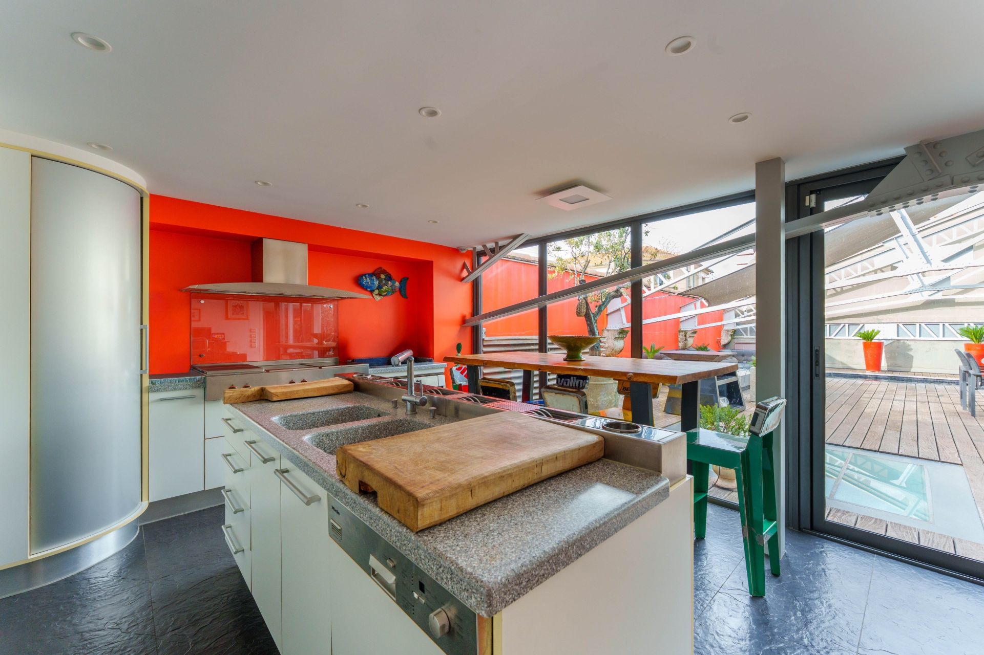 luxury triplex 5 Rooms for sale on MONTPELLIER (34000)