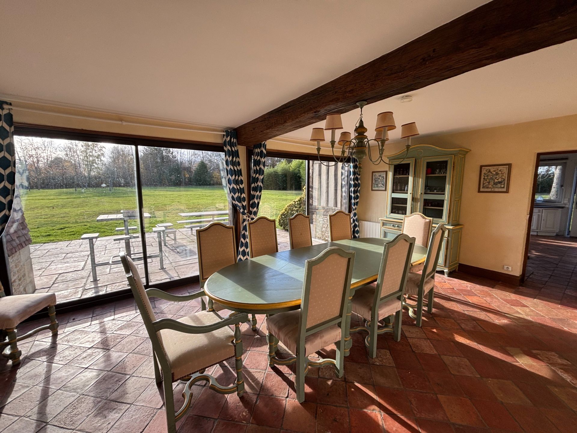 luxury house 13 Rooms for sale on ST ARNOULT (14800)