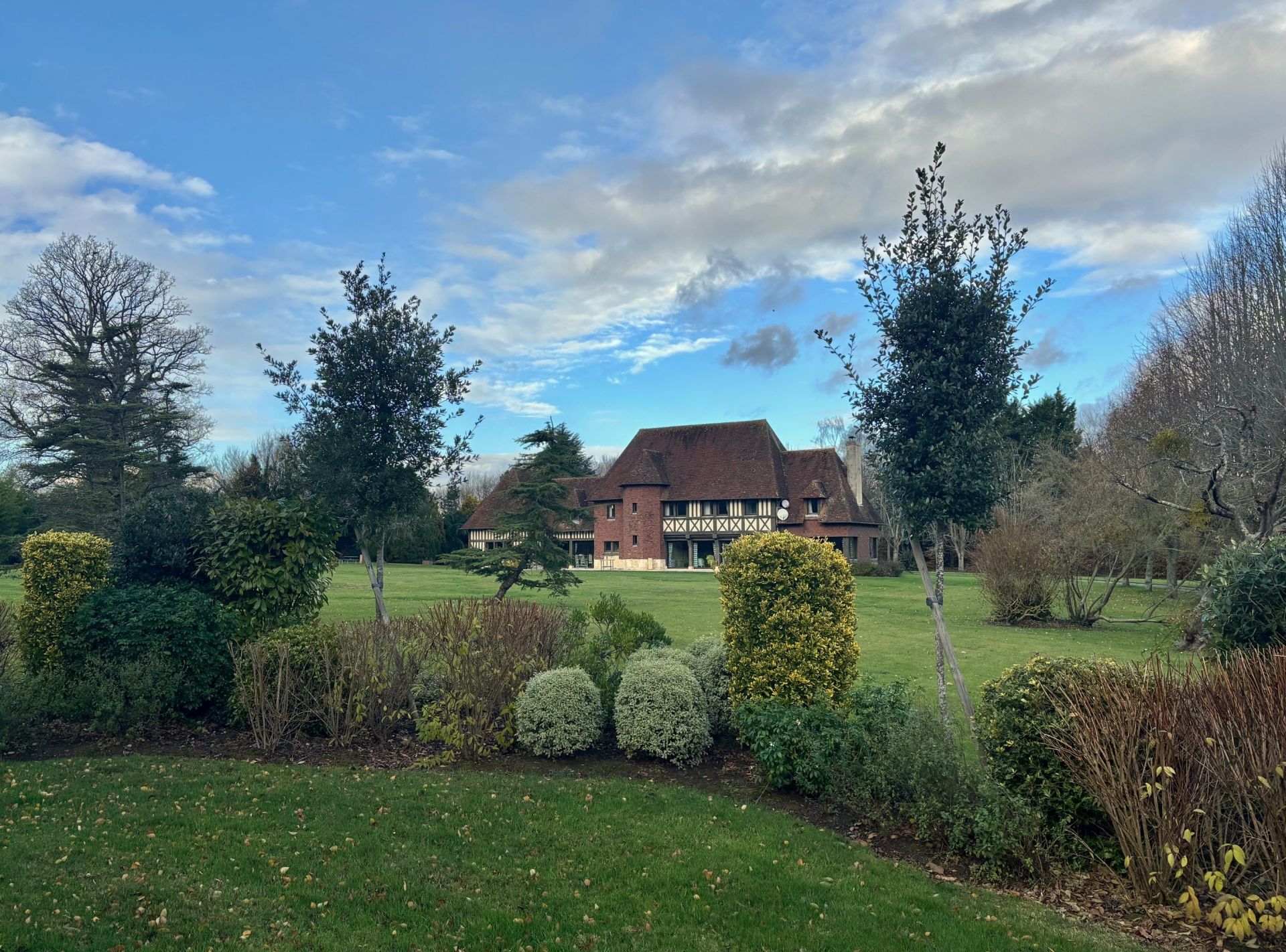 maison de luxe 13 Pièces en vente sur ST ARNOULT (14800)