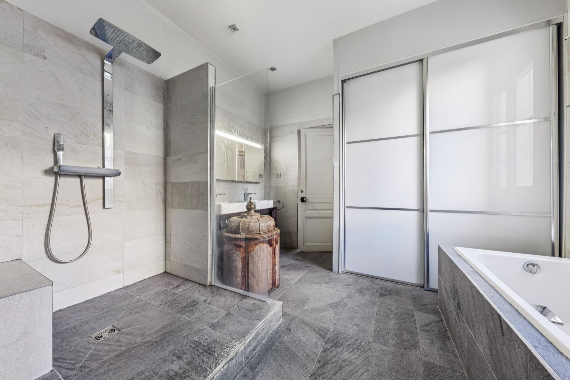 appartement de luxe 8 Pièces en vente sur PARIS (75116)