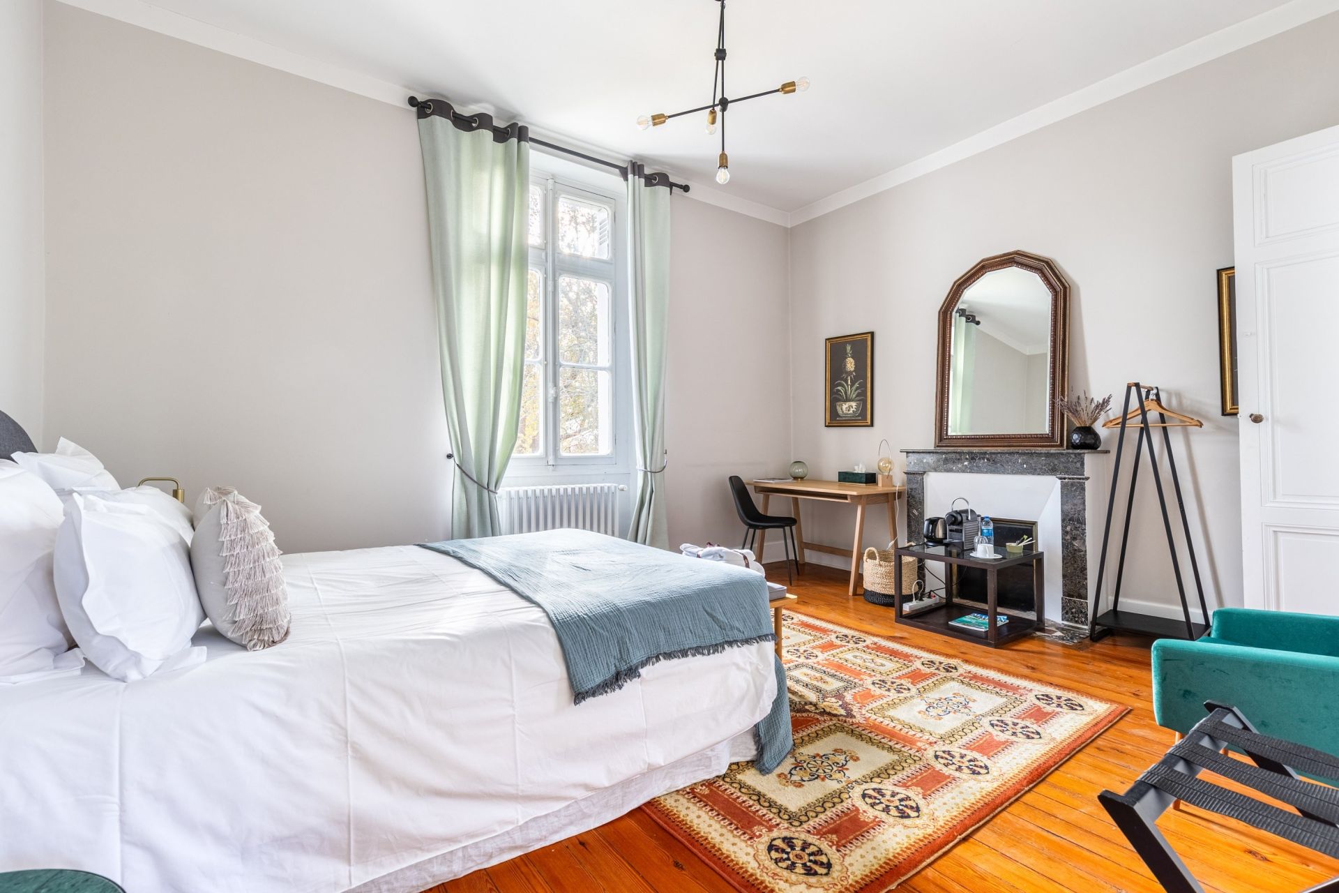 château 12 Pièces en vente sur BORDEAUX (33000)