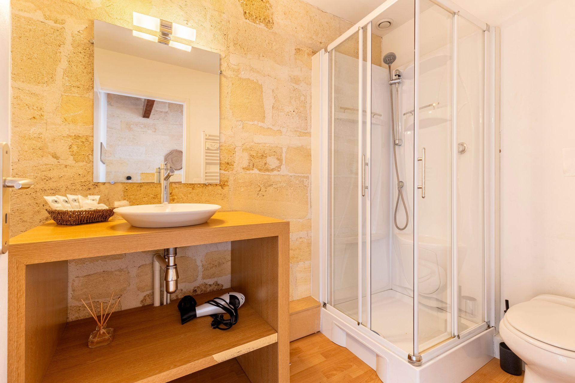 château 12 Pièces en vente sur BORDEAUX (33000)