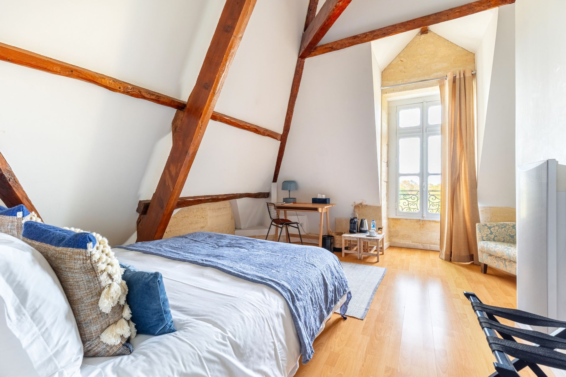 château 12 Pièces en vente sur BORDEAUX (33000)