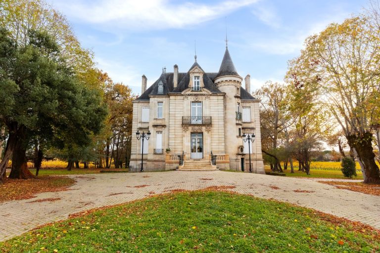 château 12 Pièces en vente sur BORDEAUX (33000)