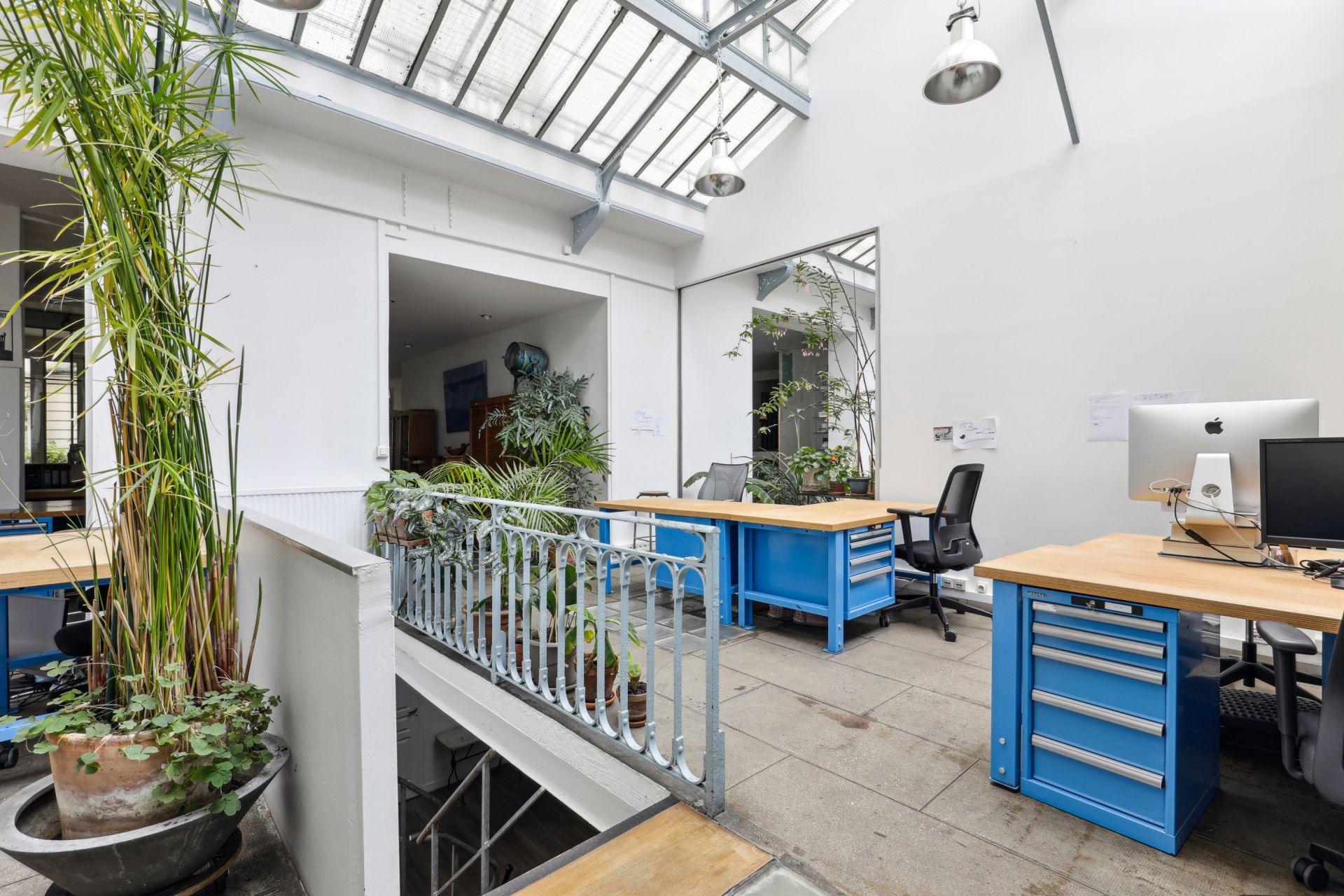 luxury apartment 10 Rooms for sale on PARIS (75009)