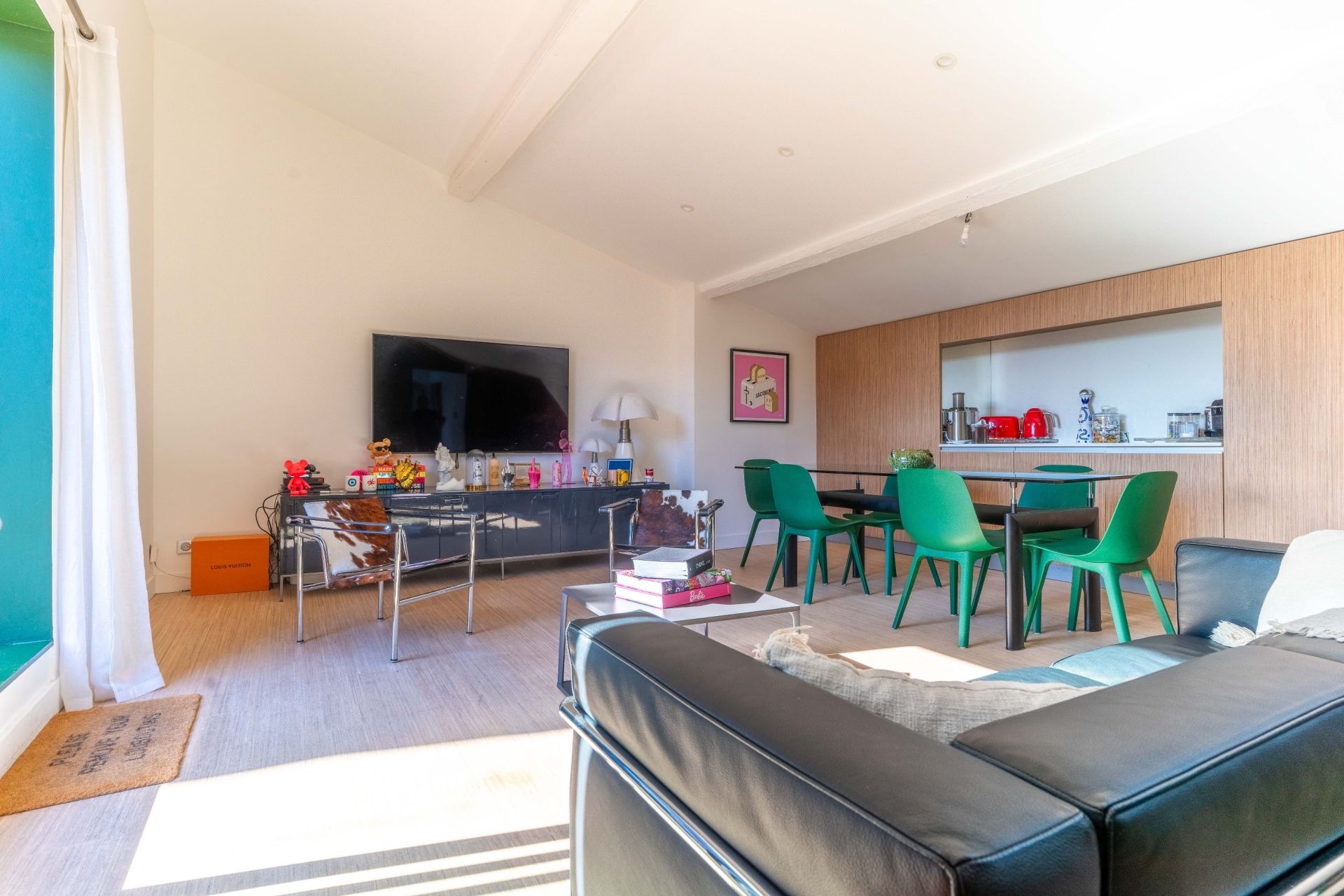 luxury apartment 3 Rooms for sale on BORDEAUX (33000)