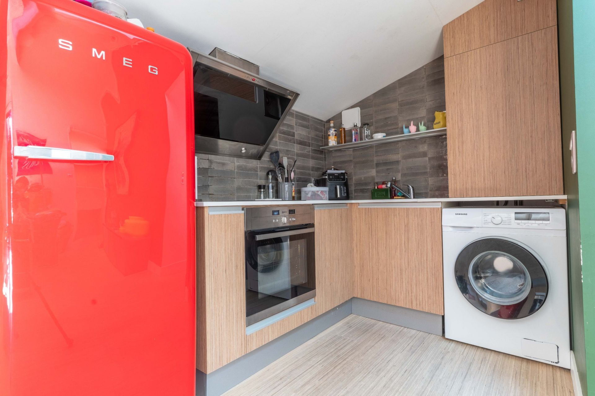 luxury apartment 3 Rooms for sale on BORDEAUX (33000)