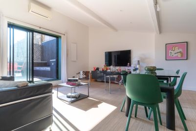 Sale Luxury apartment Bordeaux 3&nbsp;Rooms 87&nbsp;m²