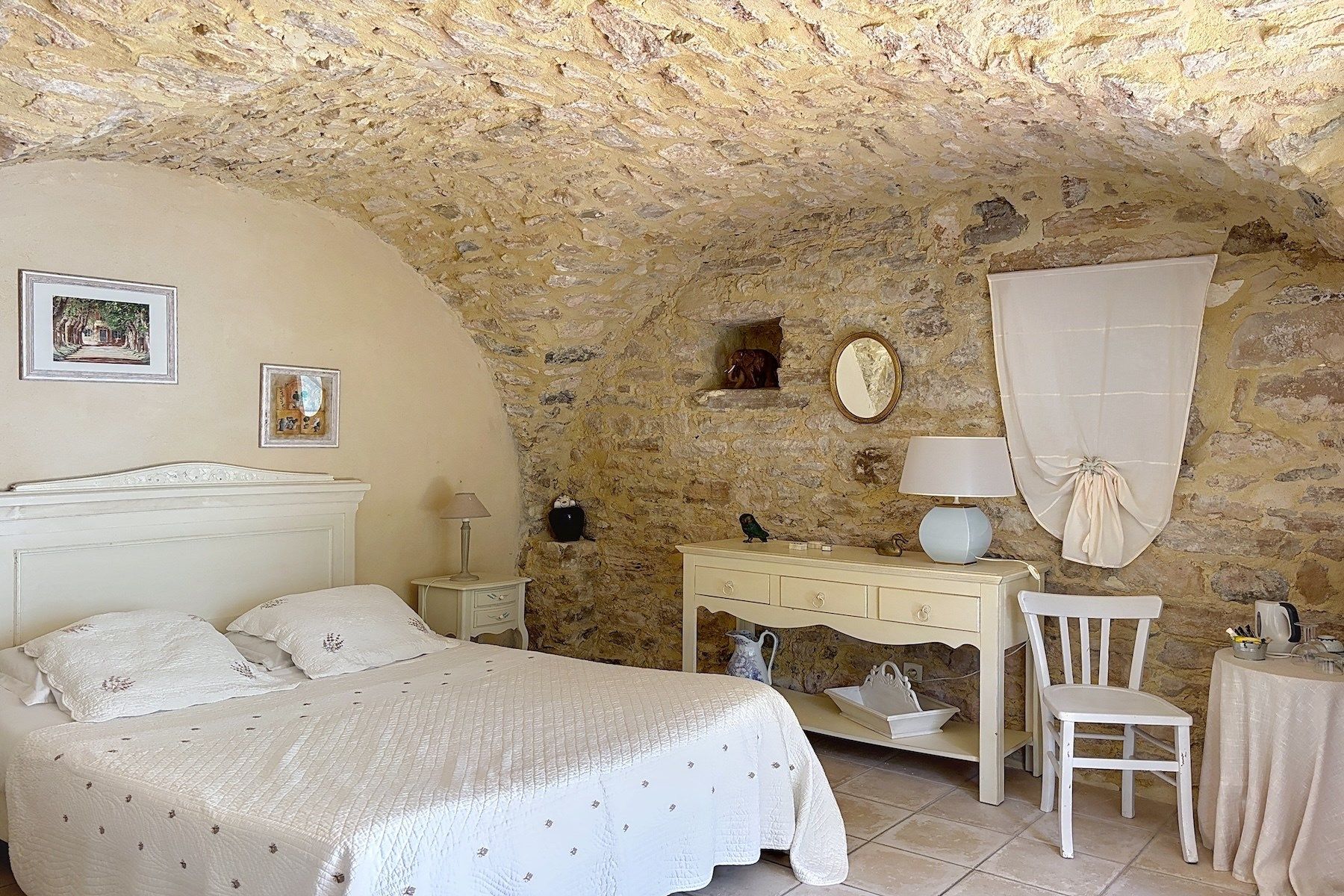 maison de luxe 26 Pièces en vente sur BARJAC (30430)