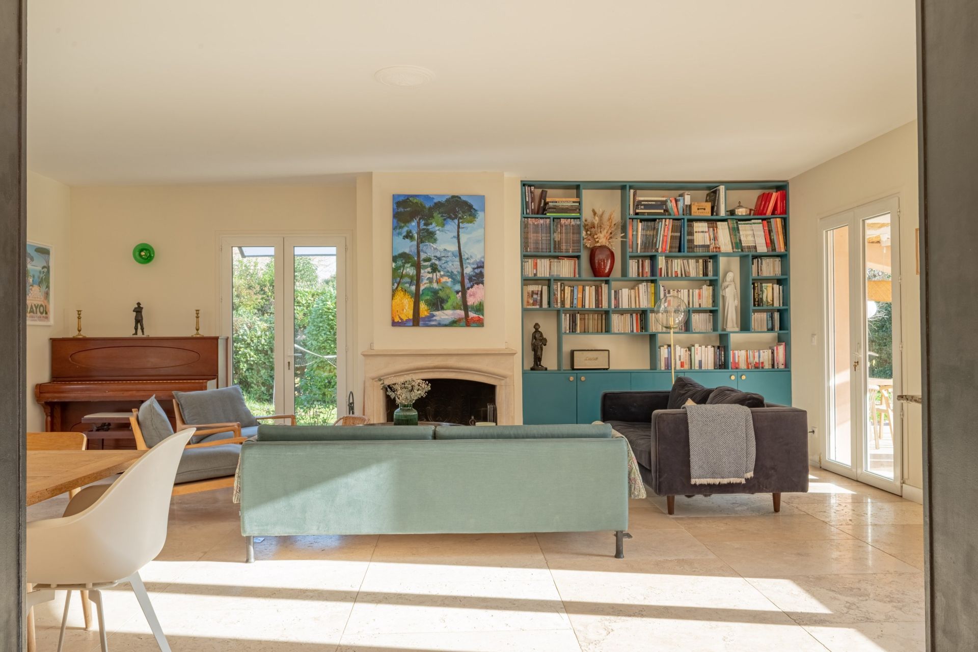 luxury house 8 Rooms for sale on AIX EN PROVENCE (13100)