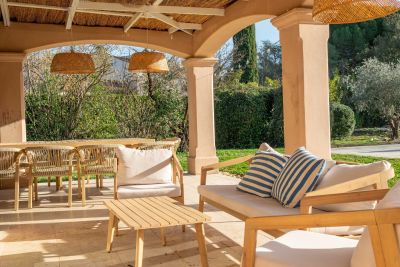 Sale Luxury house Aix-en-Provence 8&nbsp;Rooms 200&nbsp;m²