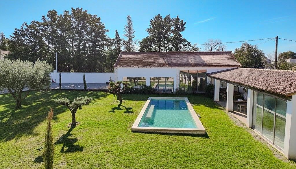 maison de luxe 12 Pièces en vente sur PERNES LES FONTAINES (84210)