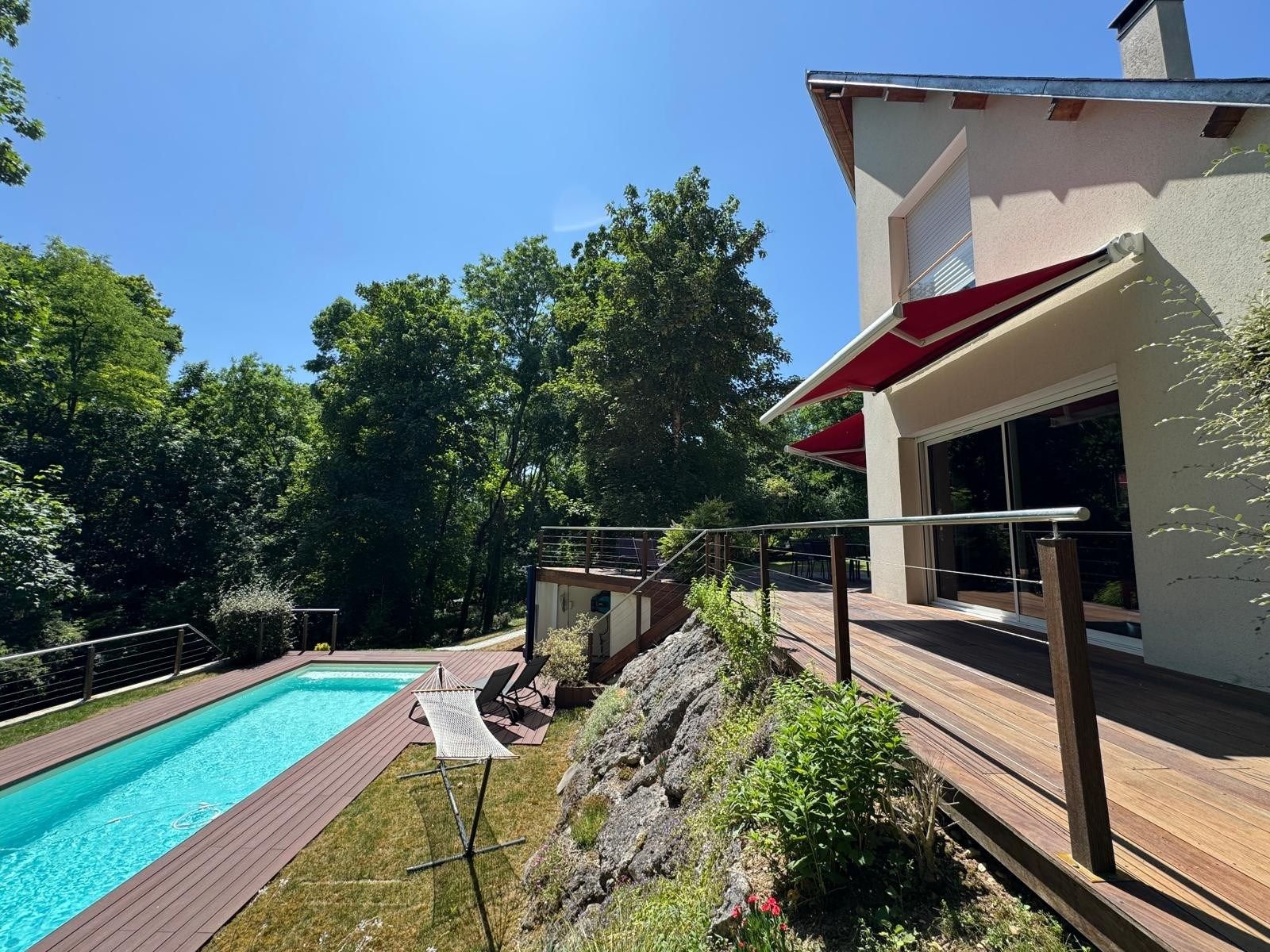 luxury house 7 Rooms for sale on LA CHAPELLE ST MESMIN (45380)