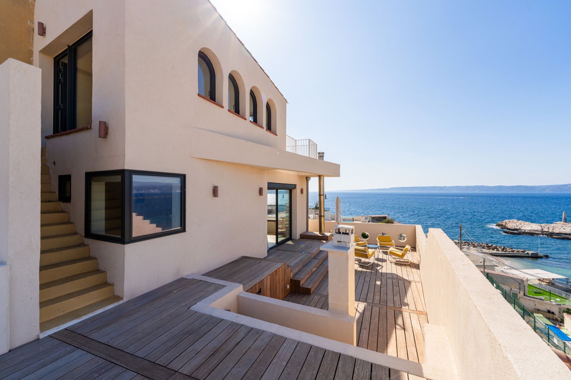 architect's house 7 Rooms for sale on MARSEILLE (13007)