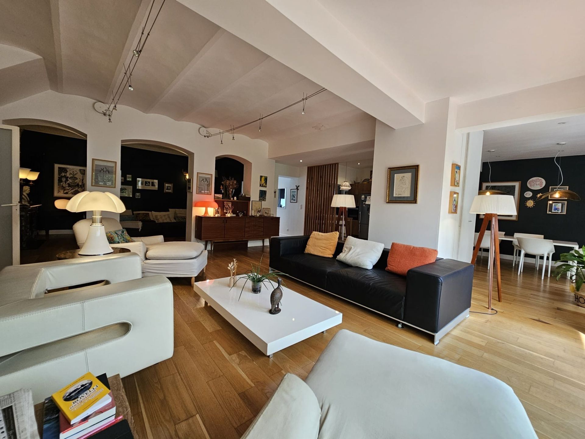 luxury house 6 Rooms for sale on PERPIGNAN (66000)