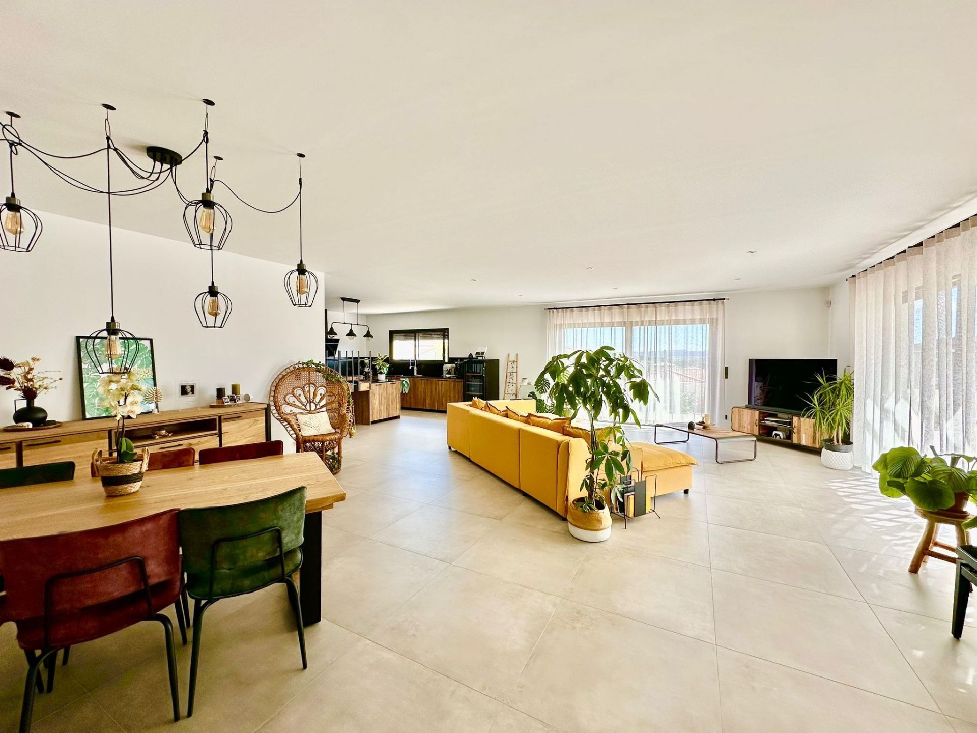 maison de luxe 5 Pièces en vente sur NARBONNE (11100)