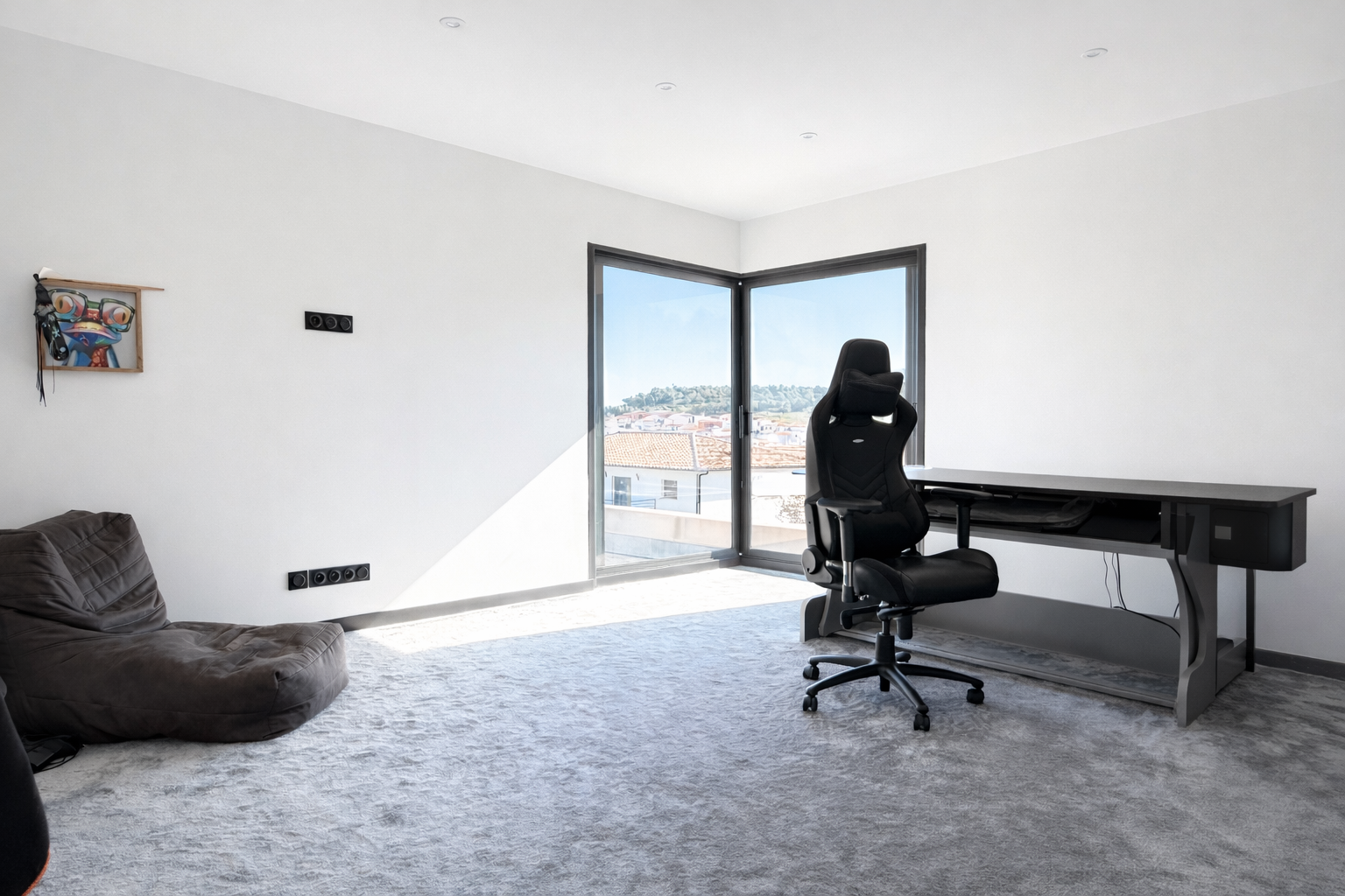 luxury house 5 Rooms for sale on NARBONNE (11100)