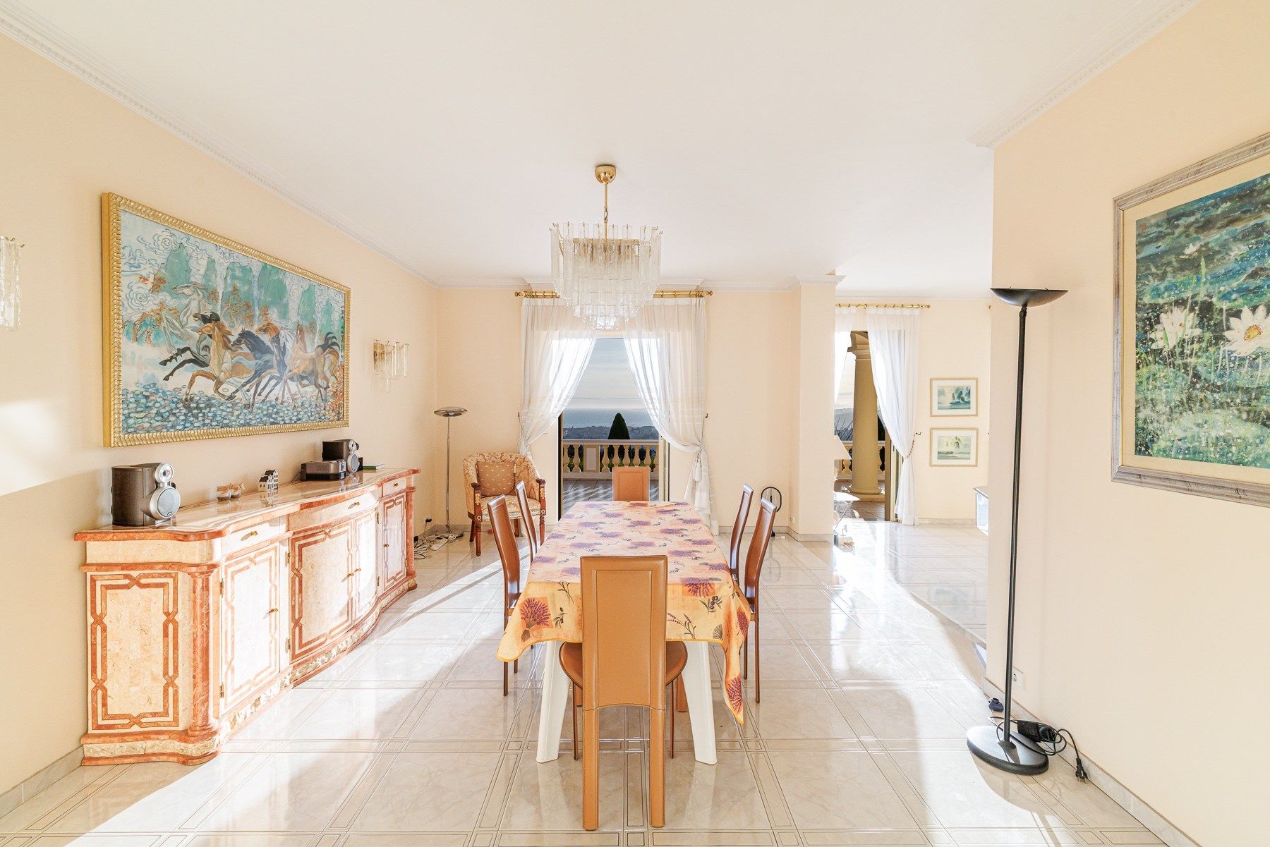 luxury villa 14 Rooms for sale on NICE (06000)