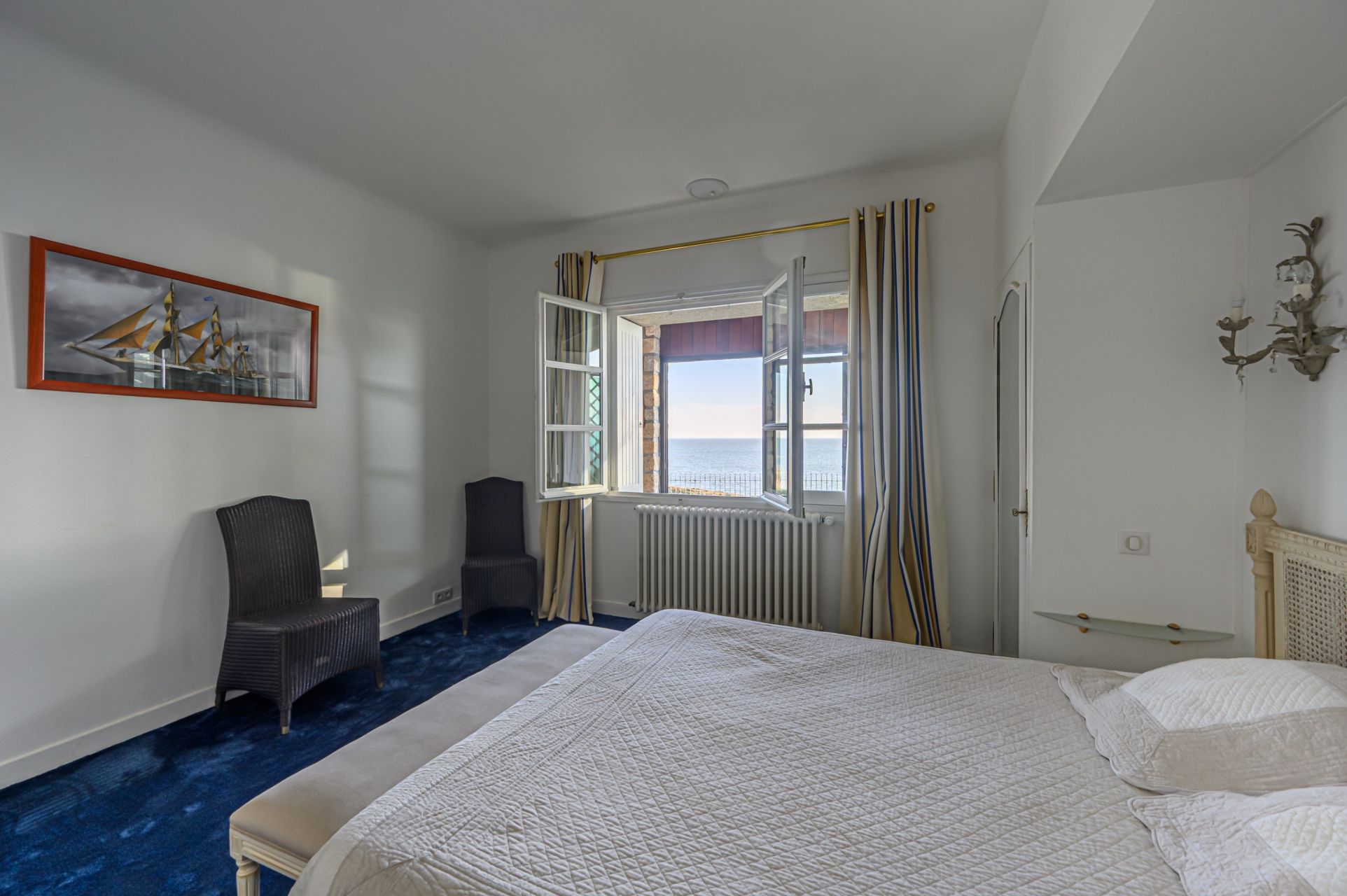 luxury house 10 Rooms for sale on LE POULIGUEN (44510)