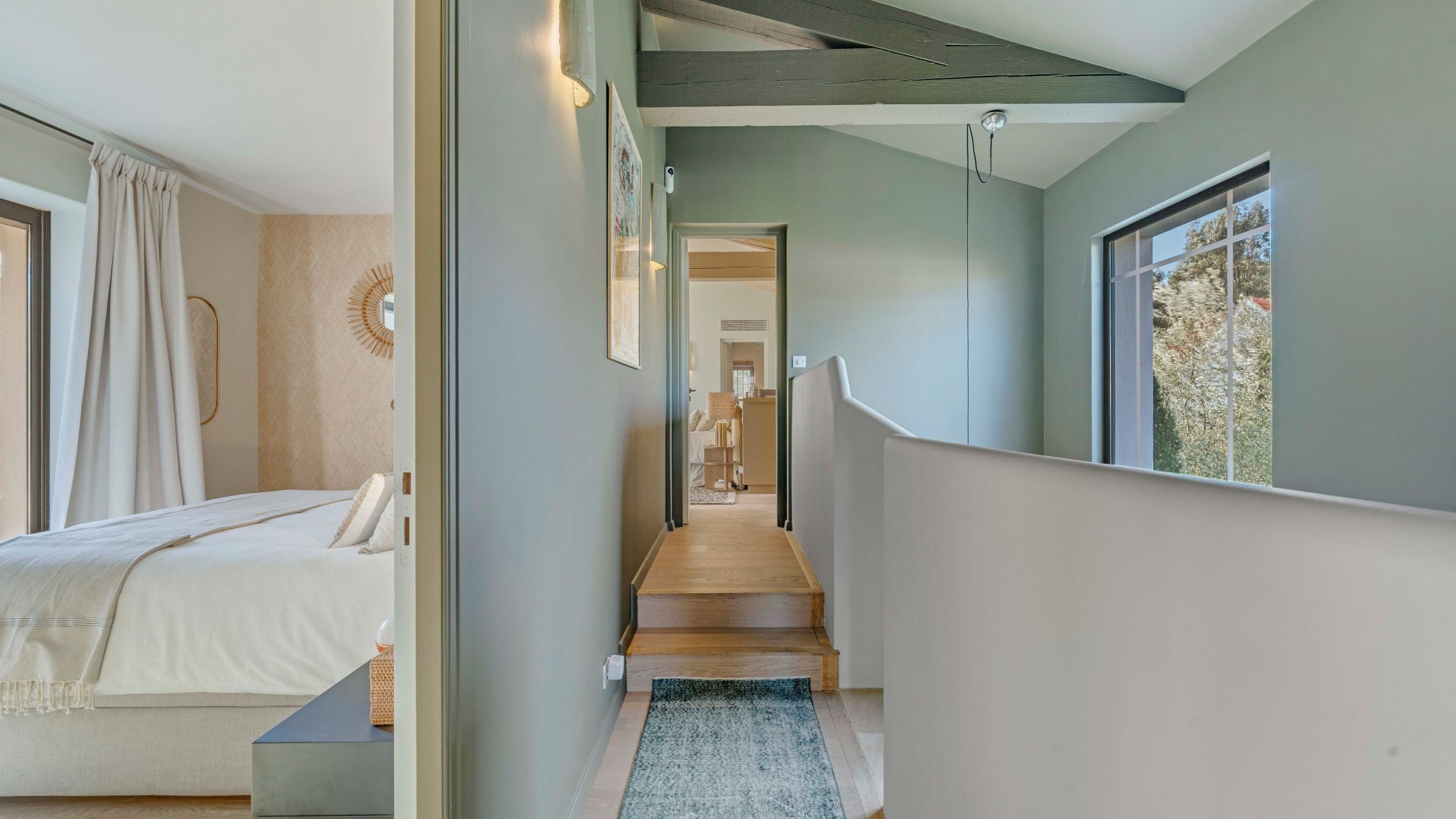 maison contemporaine 9 Pièces en vente sur ST TROPEZ (83990)
