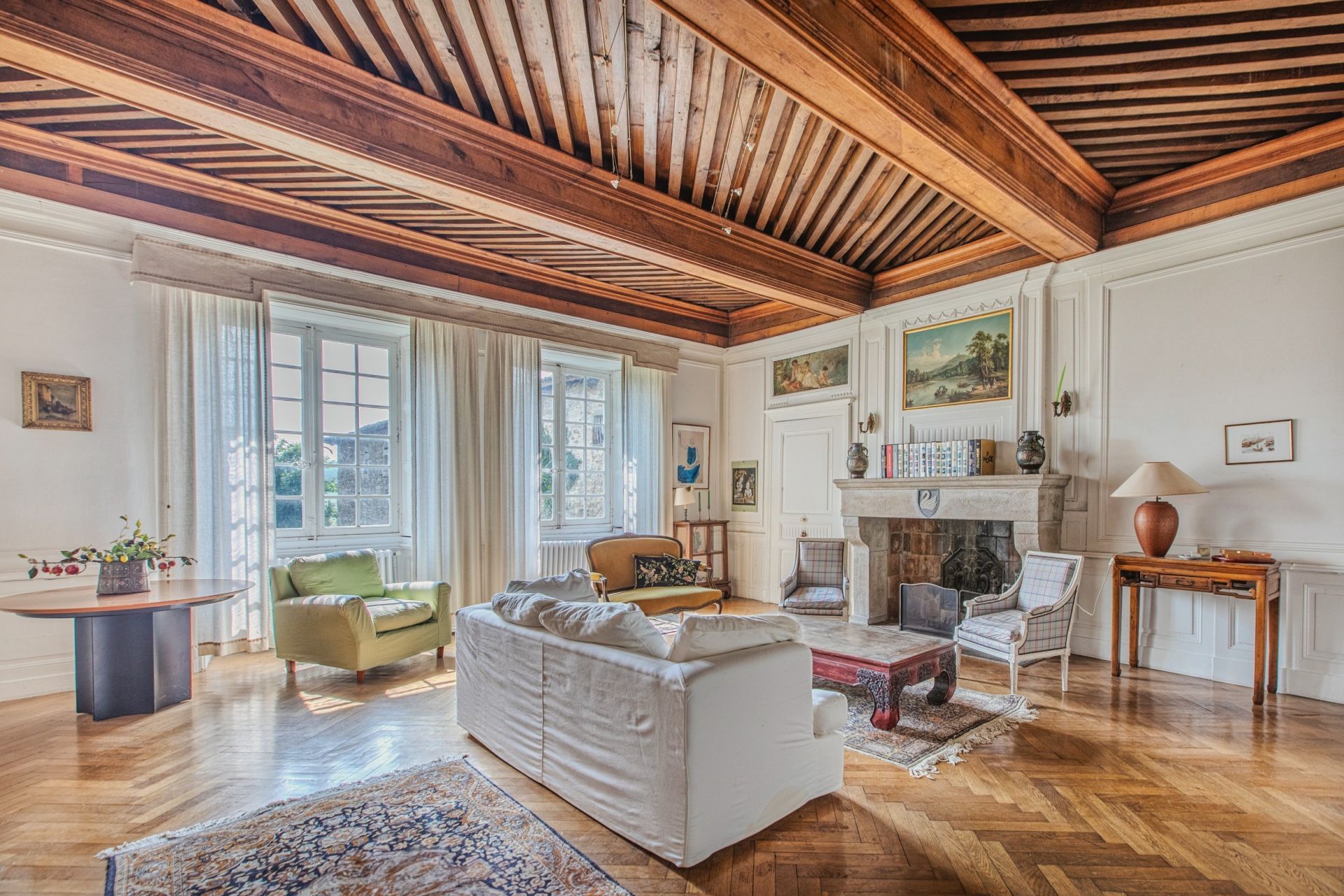 castle 20 Rooms for sale on ST GALMIER (42330)