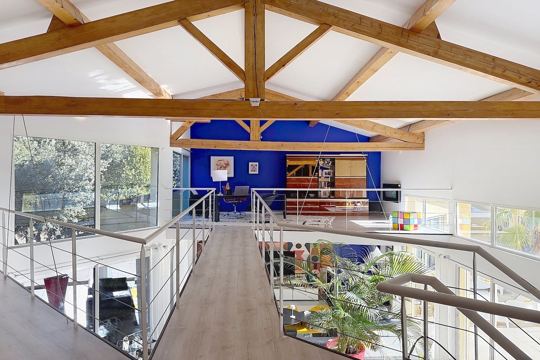 luxury villa 9 Rooms for sale on UZES (30700)