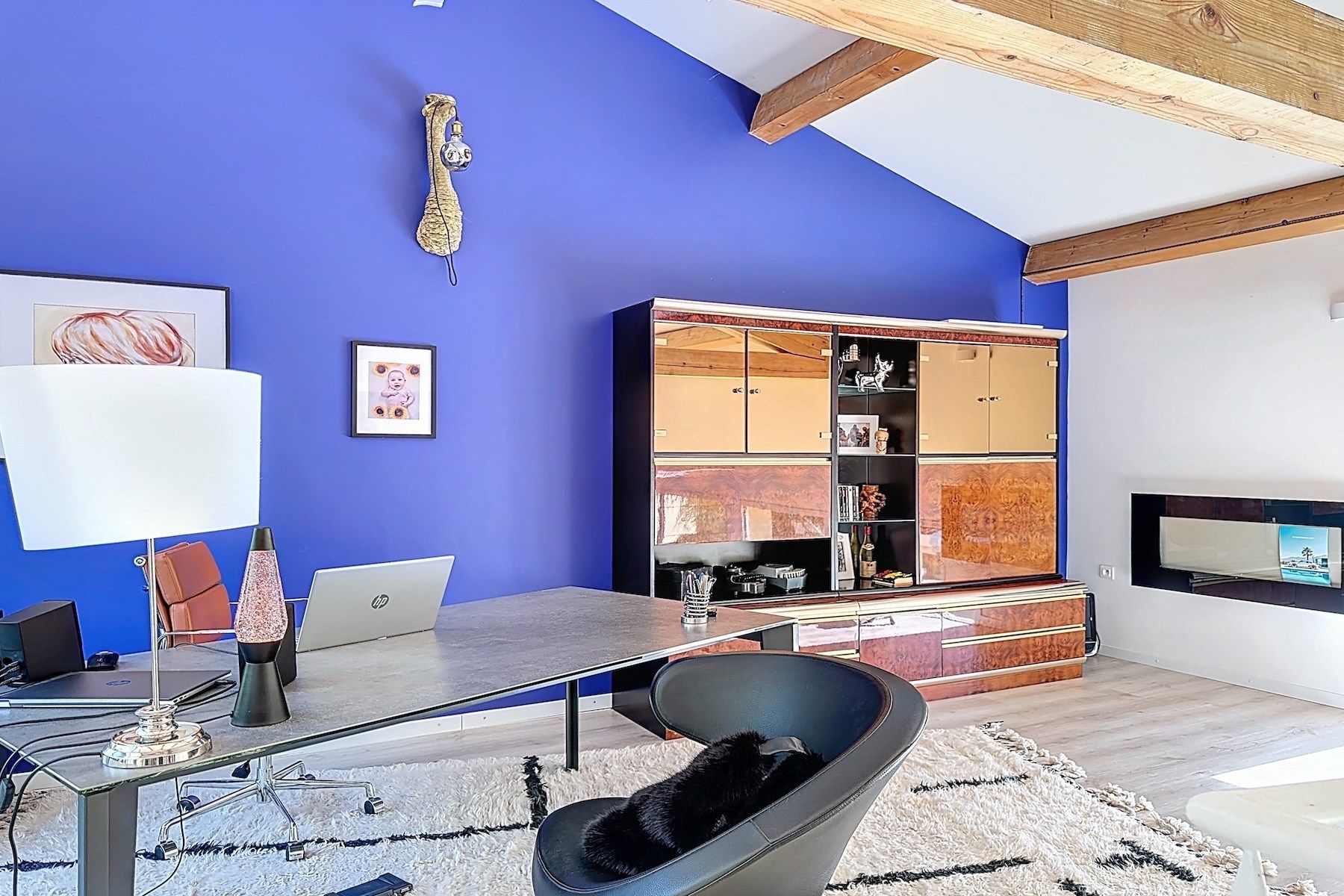 luxury villa 9 Rooms for sale on UZES (30700)