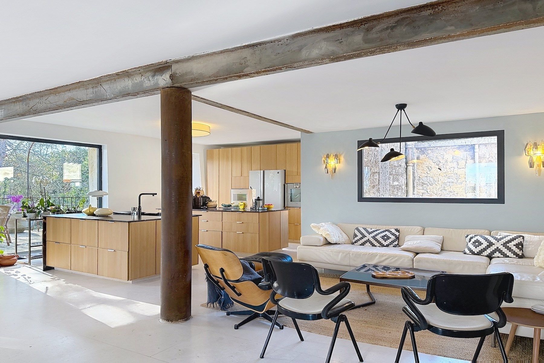 luxury house 10 Rooms for sale on UZES (30700)