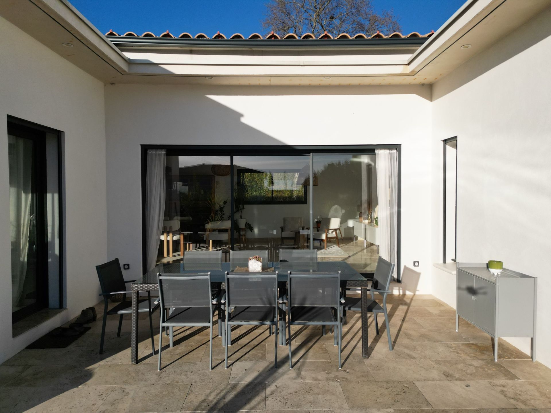 luxury house 5 Rooms for sale on UZES (30700)