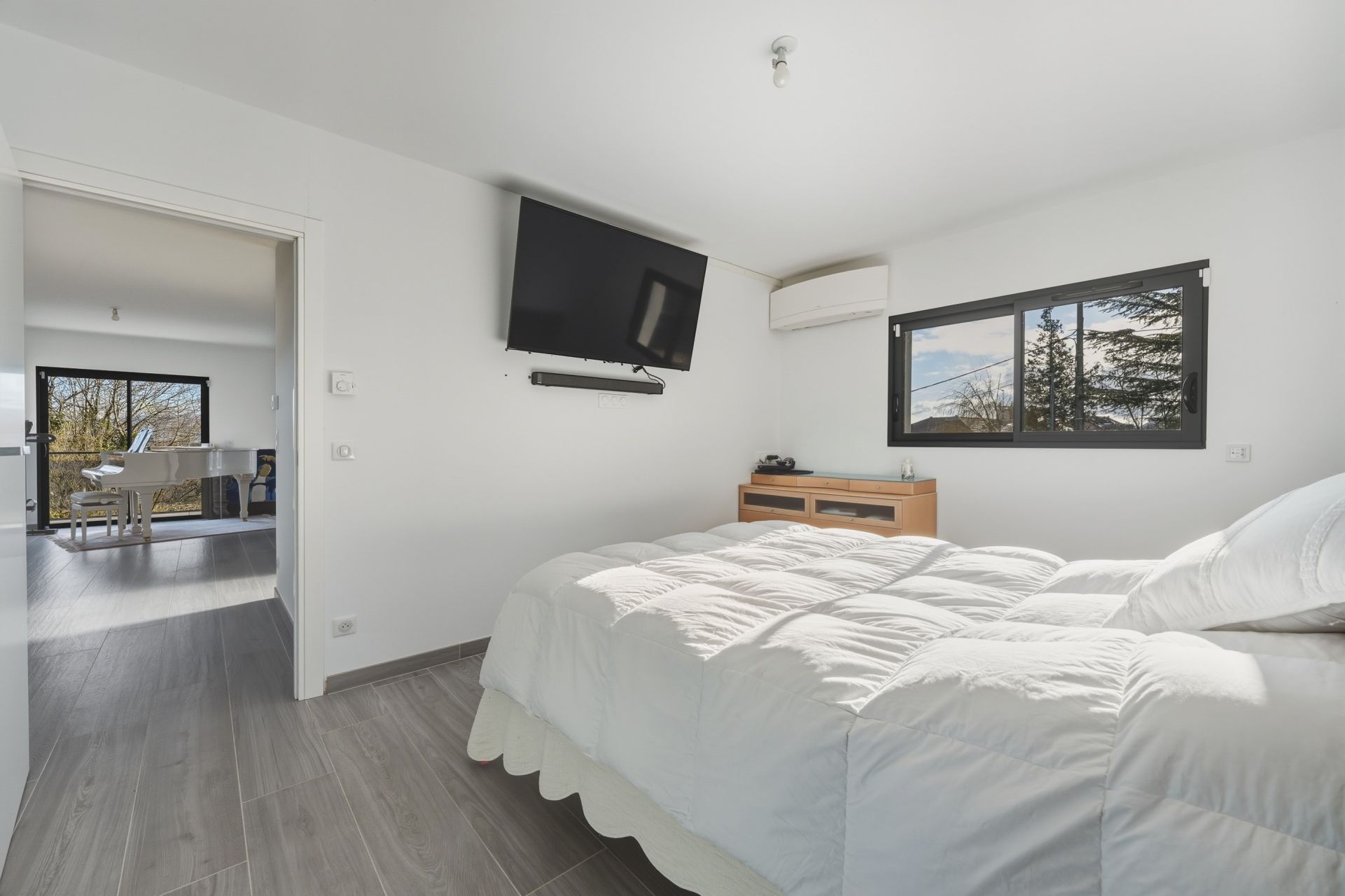 maison de luxe 6 Pièces en vente sur THOIRY (01710)