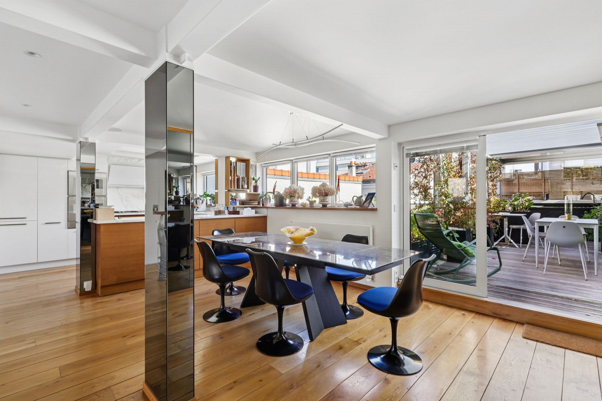 maison d'architecte 11 Pièces en vente sur PARIS (75020)