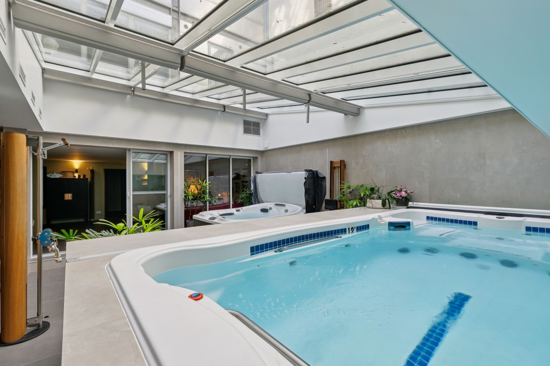 maison d'architecte 11 Pièces en vente sur PARIS (75020)