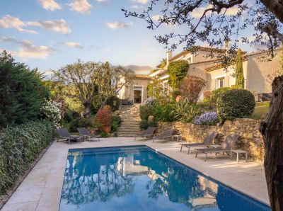 Sale Luxury villa Le Cannet 6&nbsp;Rooms 220&nbsp;m²